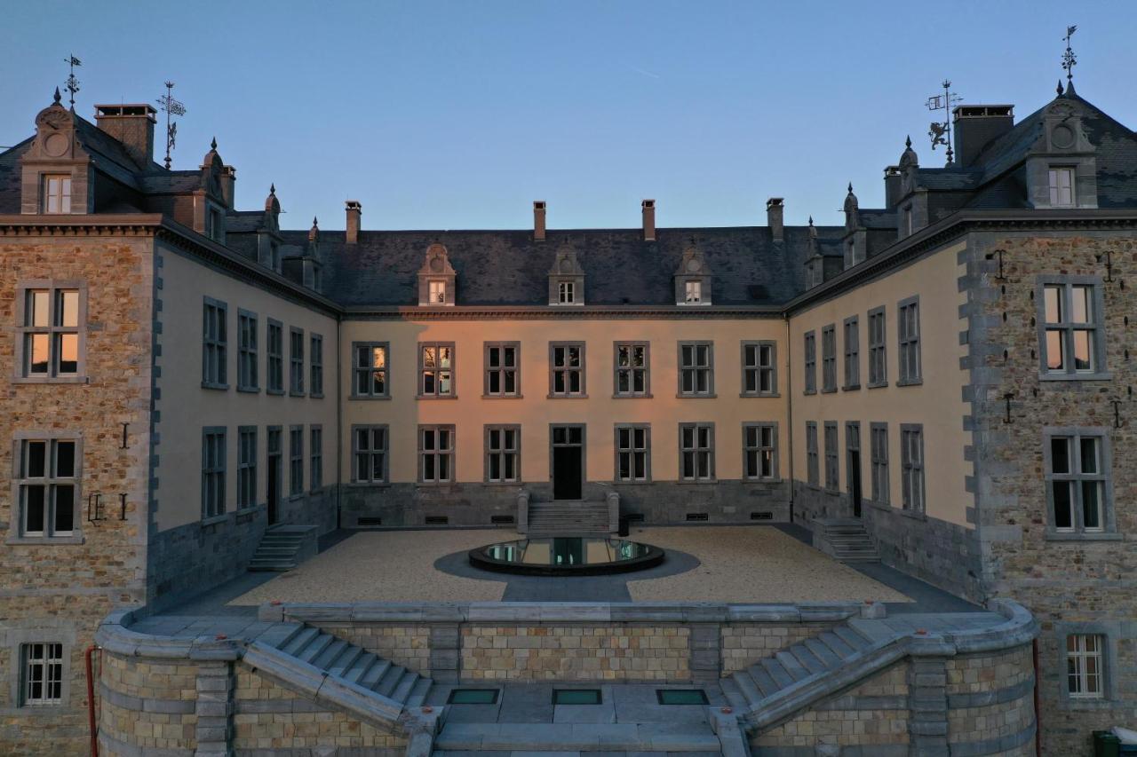 Le Chateau De Mirwart Exteriér fotografie